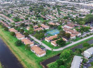 172 W Laurel Dr #1102, Margate, FL 33063