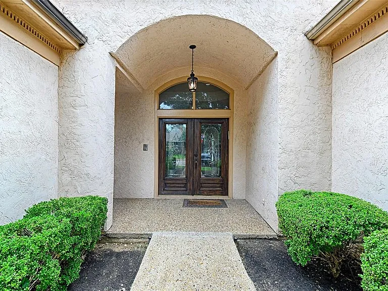 12504 Renoir Ln — Photo 2