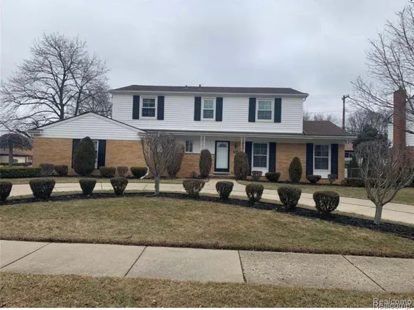 21480 Virginia St, Southfield, MI 48076
