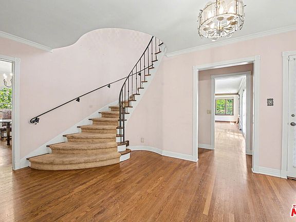 5th image of 608 Trenton Dr