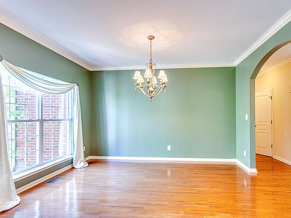 4th image of 2717 Rushland Park Blvd