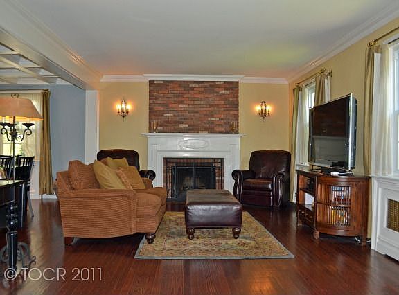 3rd image of 125 Dora Ave