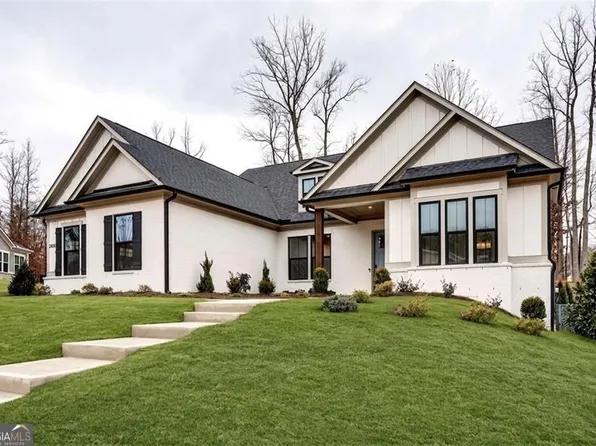 2855 Medford Dr, Cumming, GA 30041