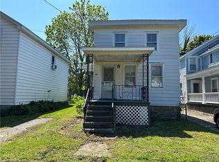 42 E 7th St, Oswego, NY 13126