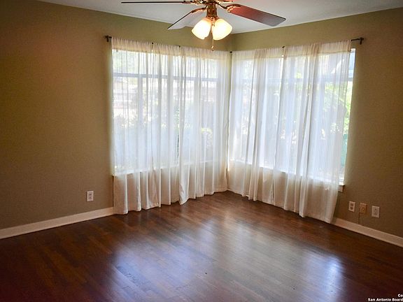 4th image of 280 Emporia Blvd