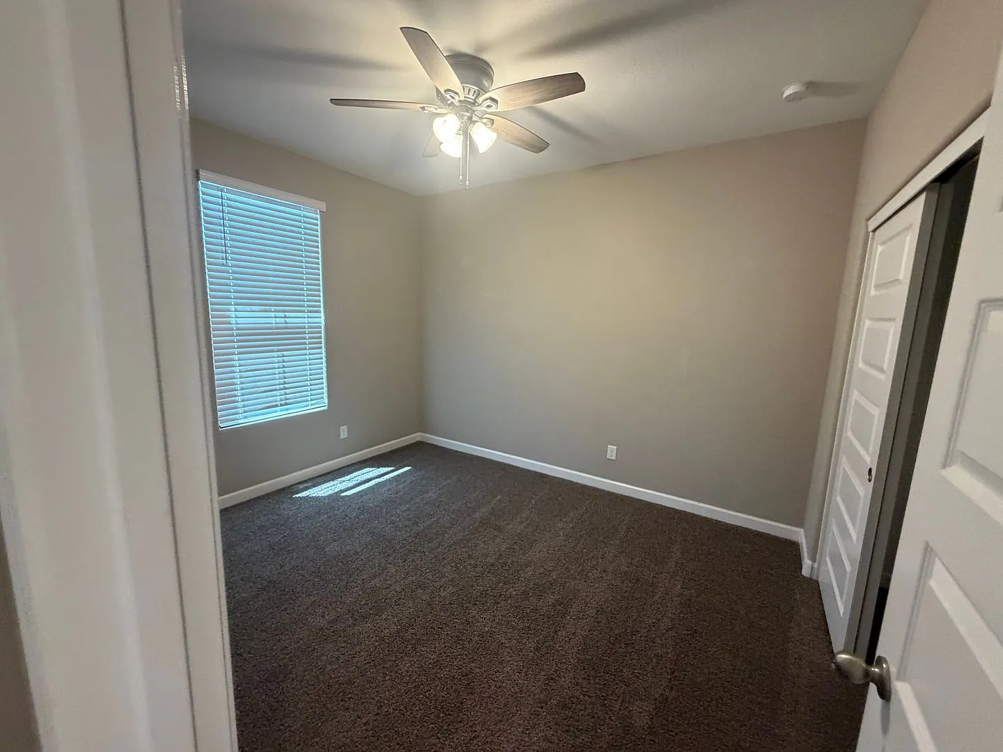 40946 W Hillman Dr, Maricopa, AZ 85138 Mountain Views & No Rear Neighbor $1,895/Month — Photo 4