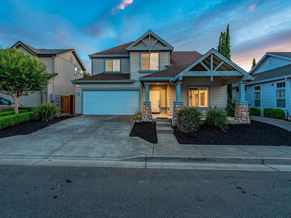 1st image of 1715 Spur Ridge Lane