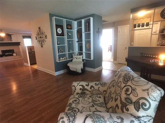 4th image of 108 Hillcrest Dr