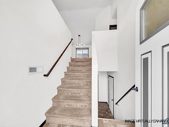 2nd image of 1023 Sagewood St