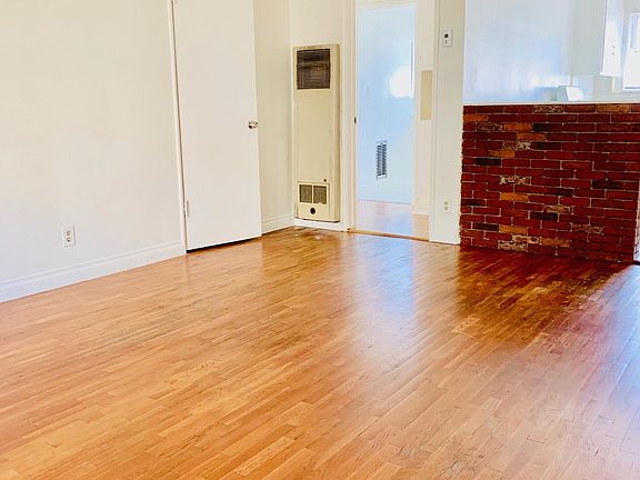 4th image of 12261 Chandler Blvd APT 6