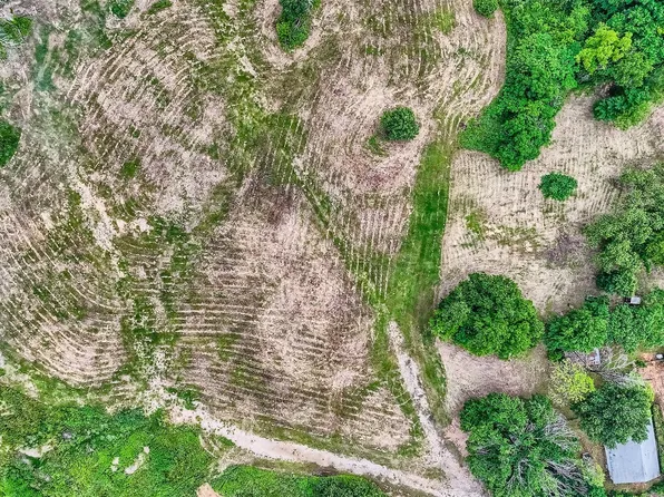 2320 Dowdy Ferry Rd, Dallas, TX 75217