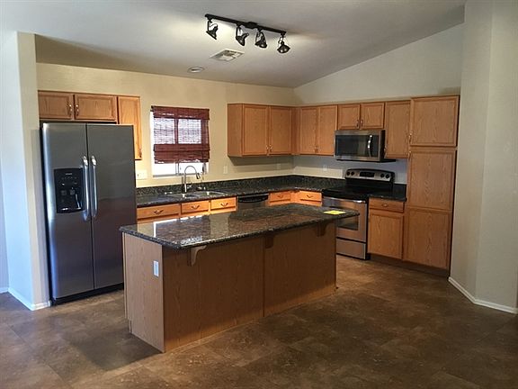 4th image of 12801 W Valentine Ave