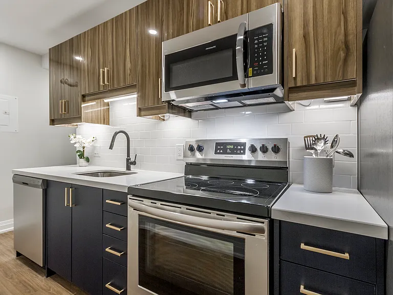 79 Duke St #B3 — Photo 21
