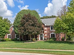 1450 Laurel Oak Dr, Avon, IN