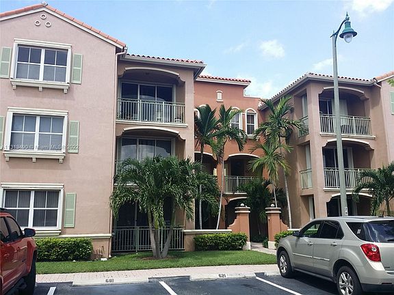 4th image of 6670 NW 114th Ave APT 628