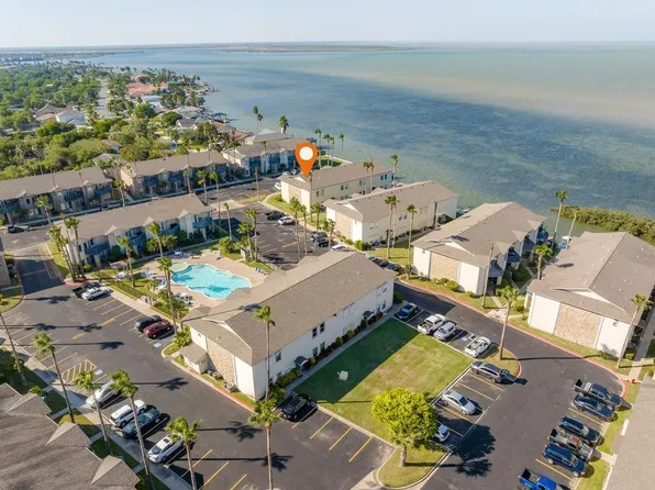 77 Santa Isabel Blvd Unit B-8, Port Isabel, TX 78578