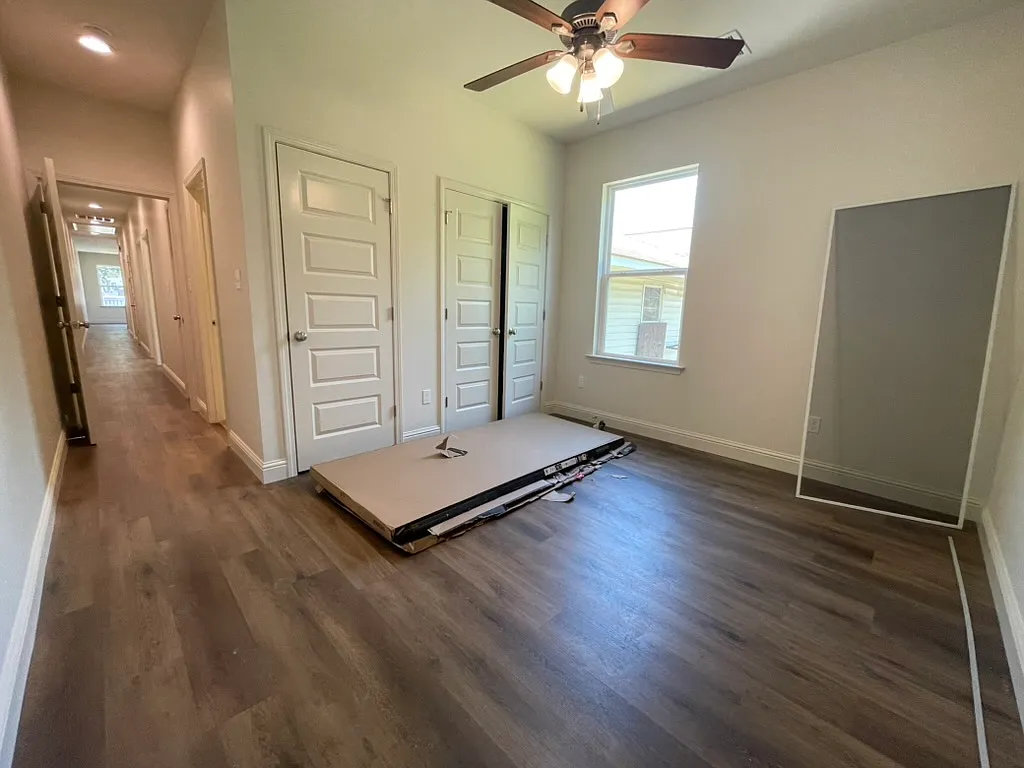 3 bed, 1150 sqft, $1,650 — Photo 4