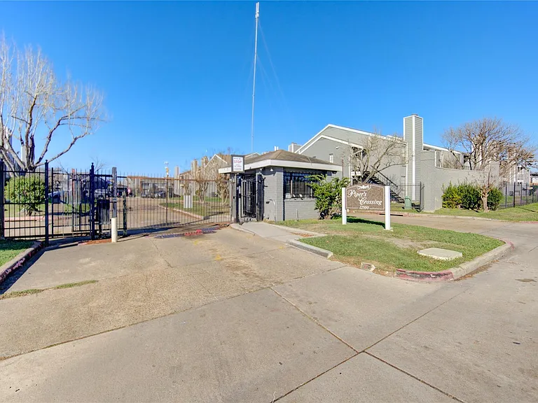 12500 Sandpiper Dr #197 — Photo 25
