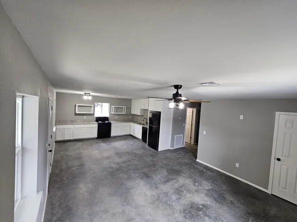 717 E 14th St, Pawhuska, OK 74056