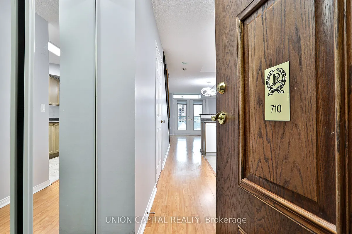 Building Photo - 17 Michael Power Pl #710