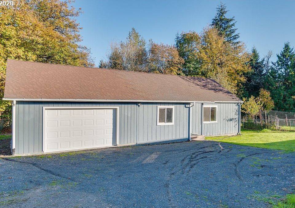 1st image of 132 S Vista Way