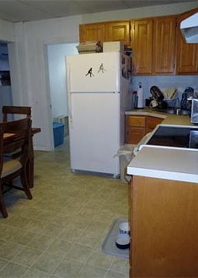 2nd image of 12-14 Farrington St