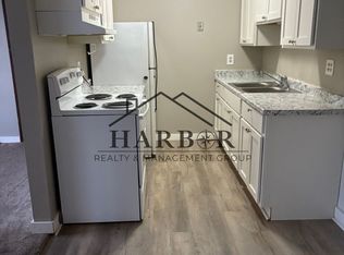 600 14th St NW #6, Austin, MN 55912