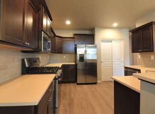 3710 Whimbrel Ln, Pasco, WA 99301