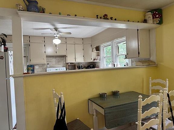 4th image of 2314 Cedar Ave