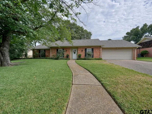 617 Top Hill Dr, Tyler, TX 75703