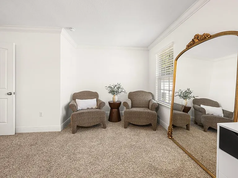 120 Mosaic Oaks Cir — Photo 29
