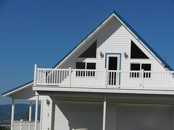2nd image of 187 Saddle Dr