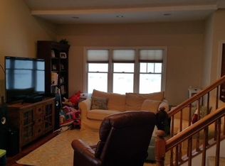 3 Verdi Rd, Worcester, MA 01604