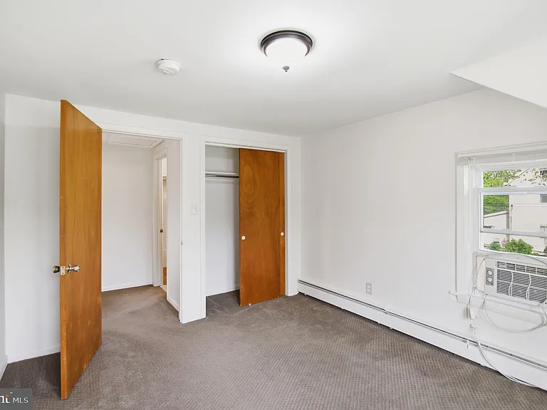 1130 E Park Ave #B — Photo 10