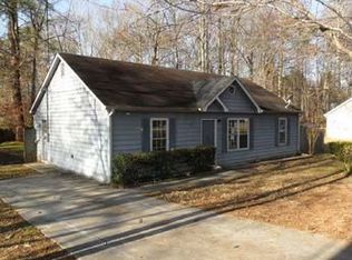 8099 Flamingo Dr, Jonesboro, GA 30238