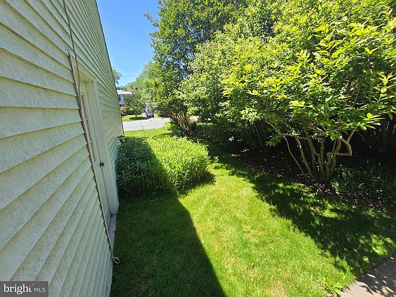 5th image of 1805 Great Falls St