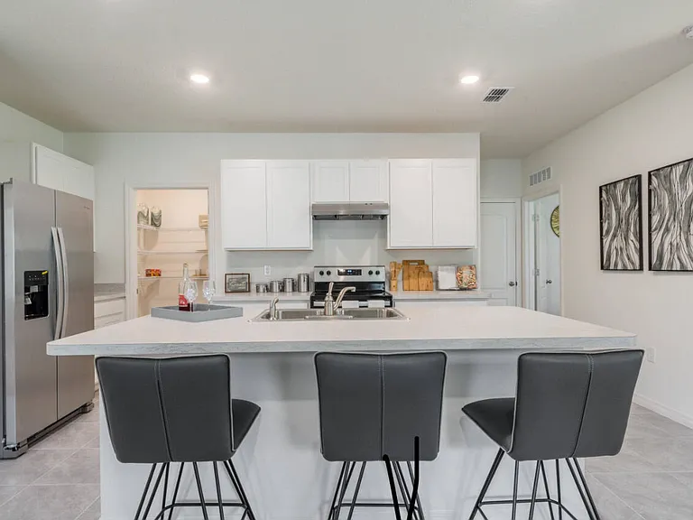 12276 SW Nettuno Way — Photo 3
