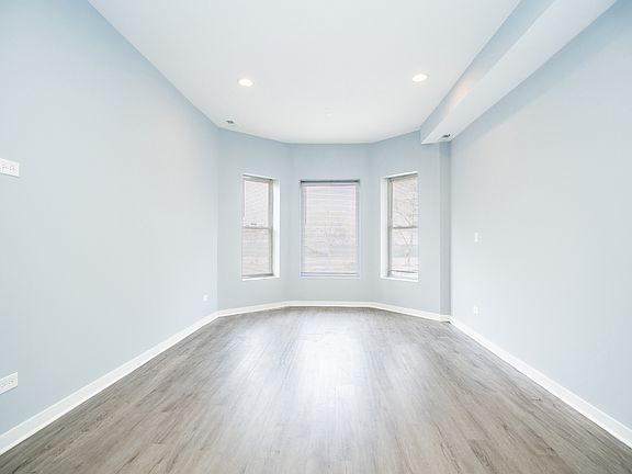 5th image of 5419 S Wabash Ave