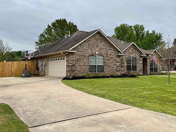 3rd image of 459 Meadowridge Cir