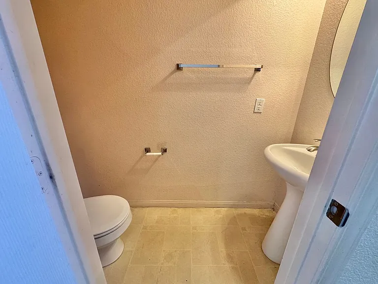 4972 W Moberly Ave — Photo 7