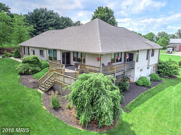 3rd image of 4087 Harmans Way