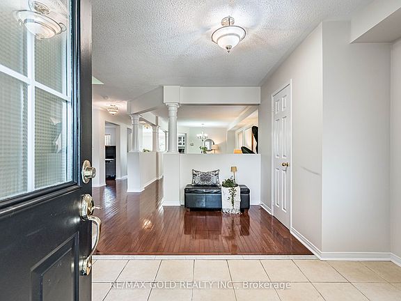 4th image of 128 Luella Cres
