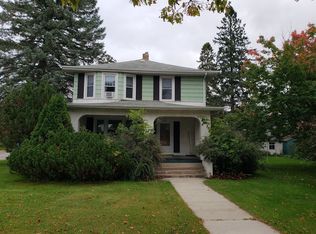 622 NW 1st Ave, Grand Rapids, MN 55744