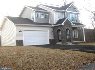 210 Nemacolin Trl, Hedgesville, WV