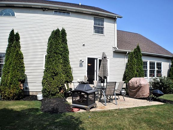 5th image of 22153 Northwood Trl