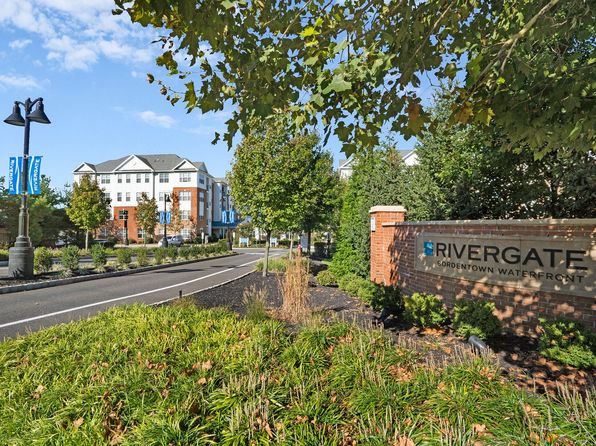 500 Bluff View Cir #2105