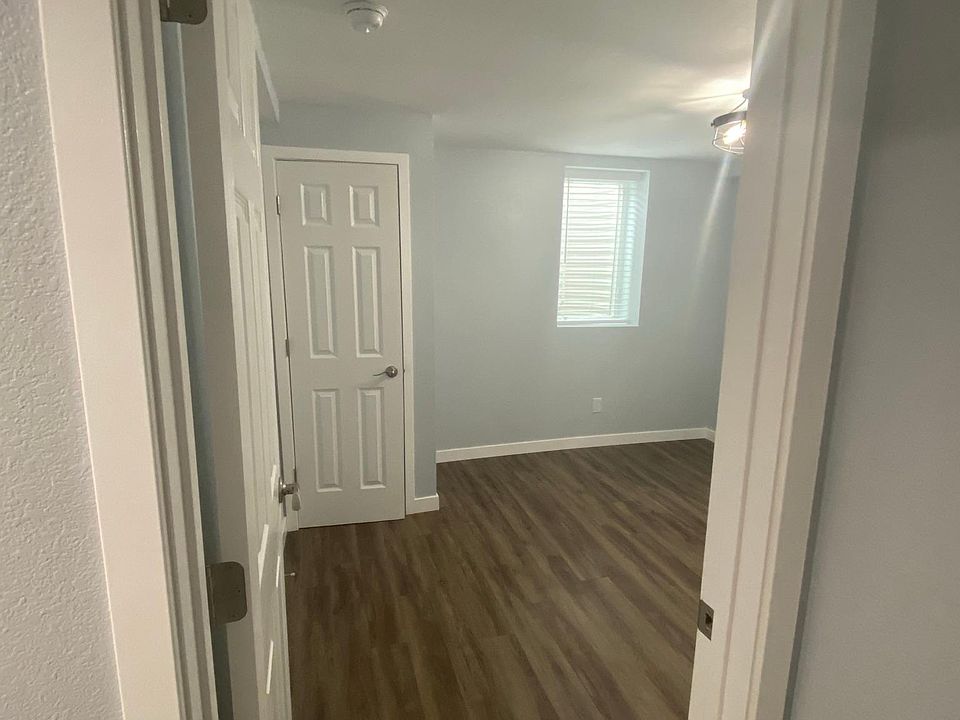 bedroom #1