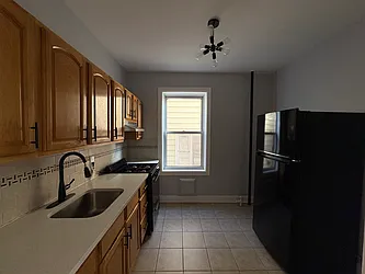 160 Avenue C, #C1