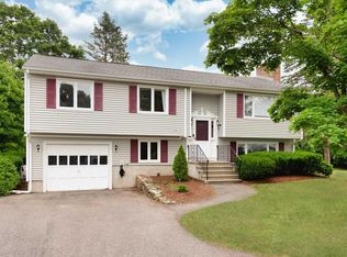 14 Manchester Pl, Natick, MA 01760