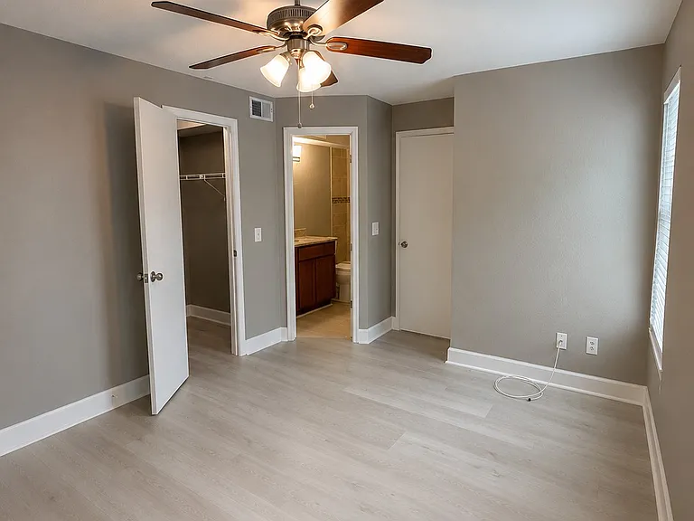 5124 Conroy Rd #1-17 — Photo 16